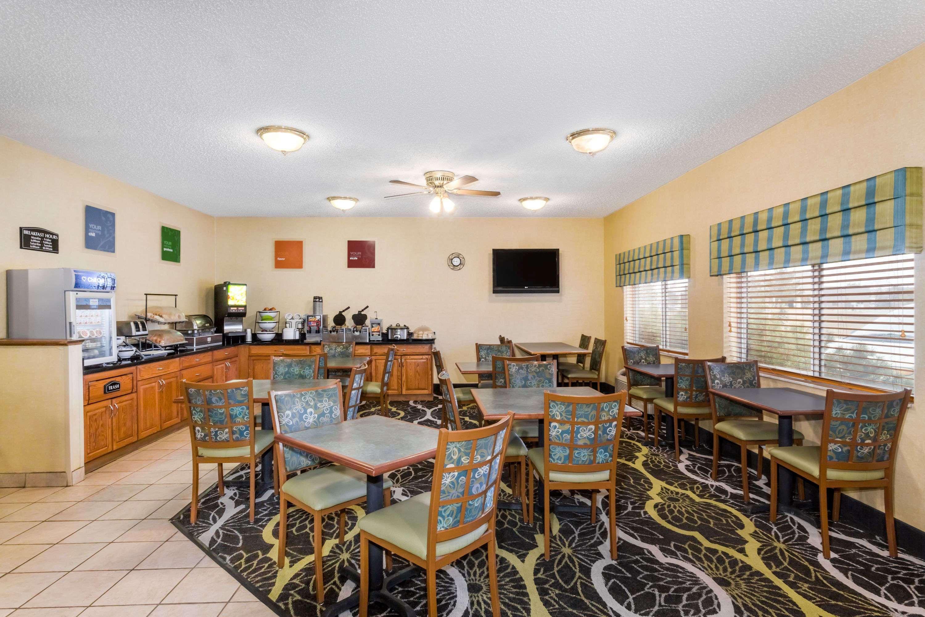 Baymont By Wyndham Billings Hotel Buitenkant foto
