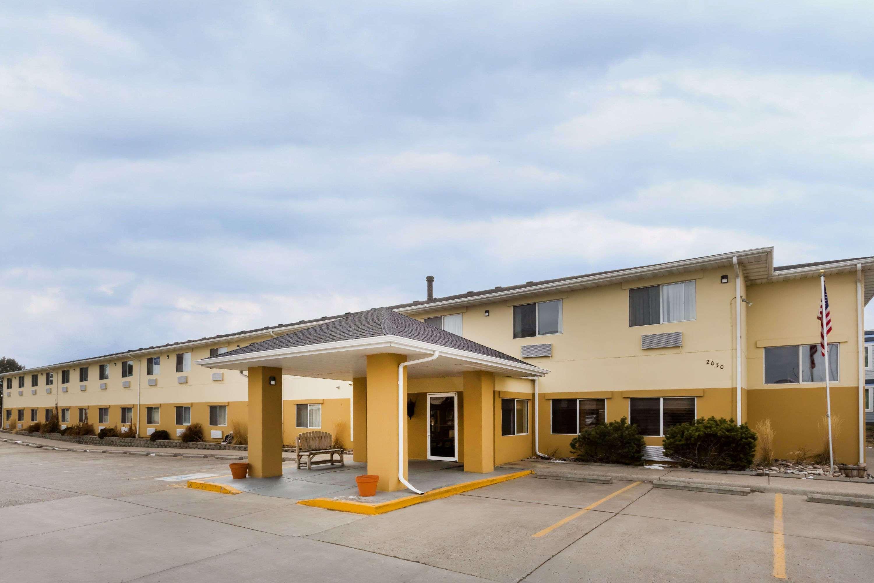 Baymont By Wyndham Billings Hotel Buitenkant foto